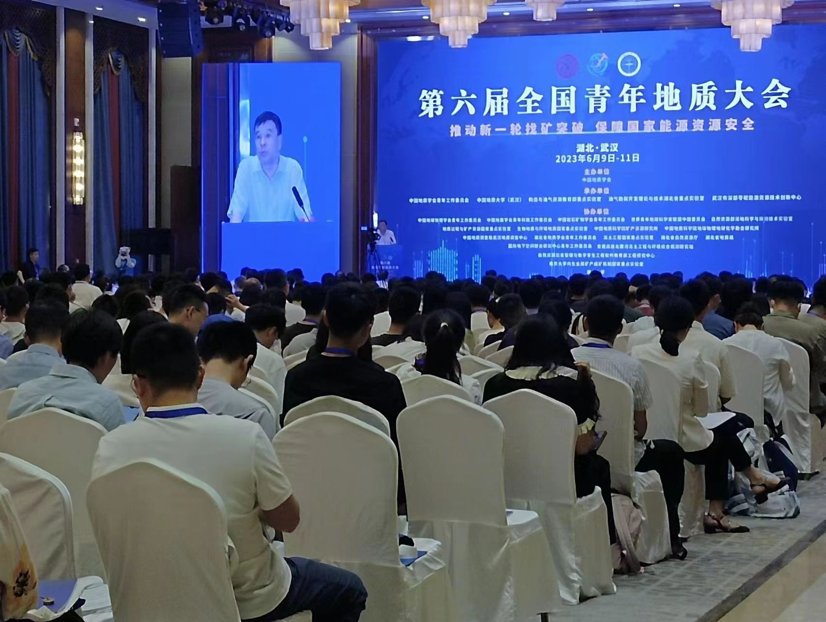 1693460214462077.jpg 1693460214462077.jpg